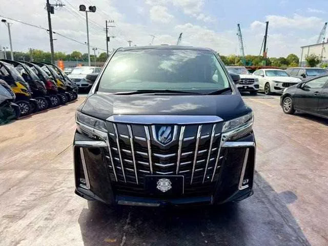 Toyota Alphard G 2022 — миниатюра 2