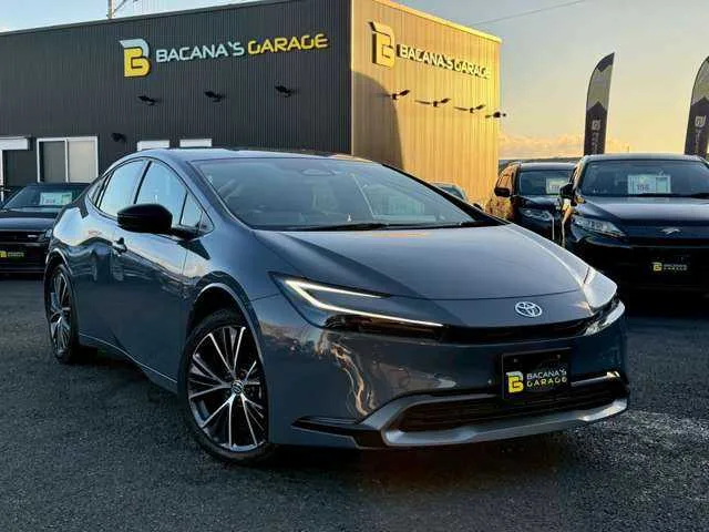 Toyota Prius 2023 — миниатюра 2