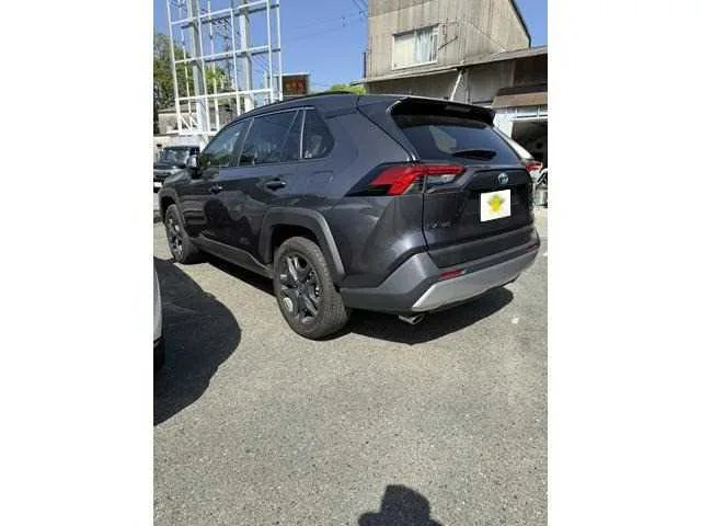 Toyota RAV4 2024 — миниатюра 2