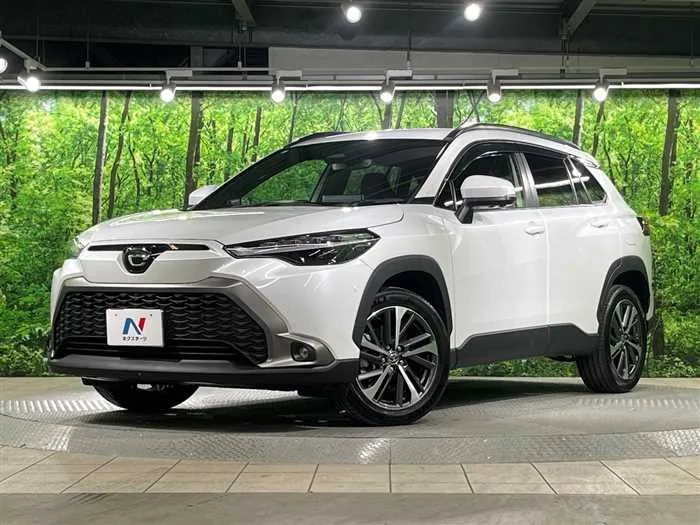 Toyota CorollaCross 2023 — фото 1, купить с доставкой в Москву