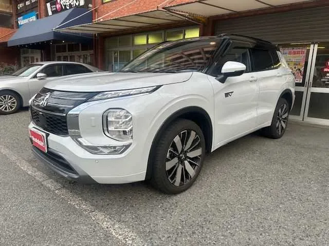 Mitsubishi Outlander P4WD 2025 — миниатюра 3