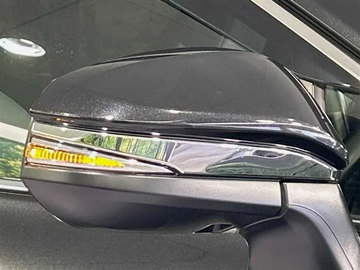 Toyota Harrier Hybrid 2022 — миниатюра 4