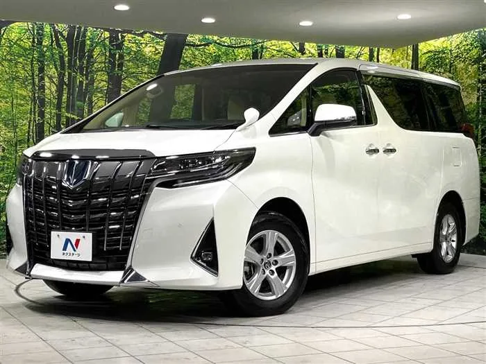 Toyota Alphard Hybrid 2022 — фото 1, купить с доставкой в Москву