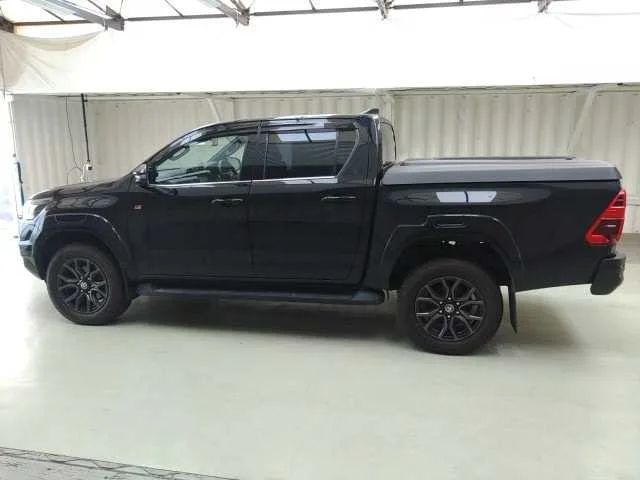 Toyota Hilux Truck GR SPORT 2024 — миниатюра 3