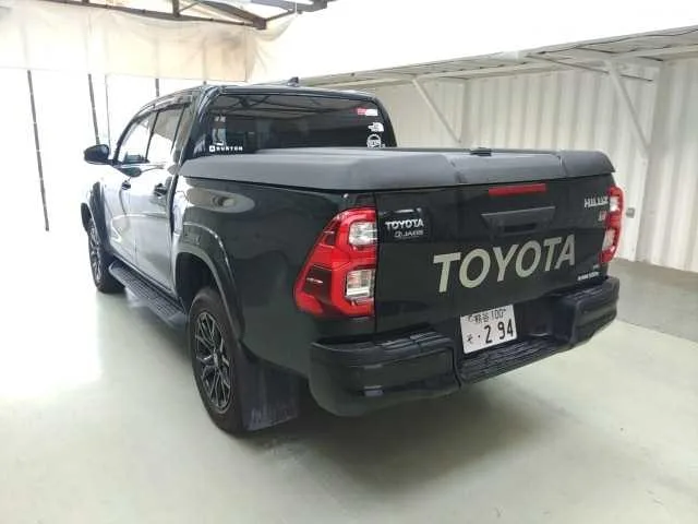 Toyota Hilux Truck GR SPORT 2024 — миниатюра 5