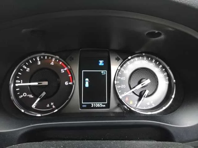 Toyota Hilux Truck Z 2024 — миниатюра 4