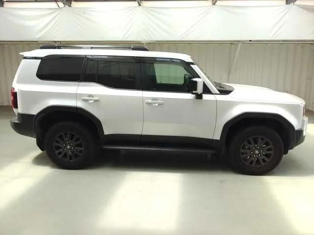 Toyota Land Cruiser VX 2024 — миниатюра 2