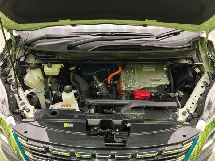 Nissan Serena 2022 — миниатюра 3