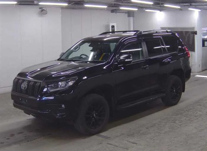 Toyota Land Cruiser Prado TX-L DIESEL SUNROOF 7-SEATS 2023 — миниатюра 2