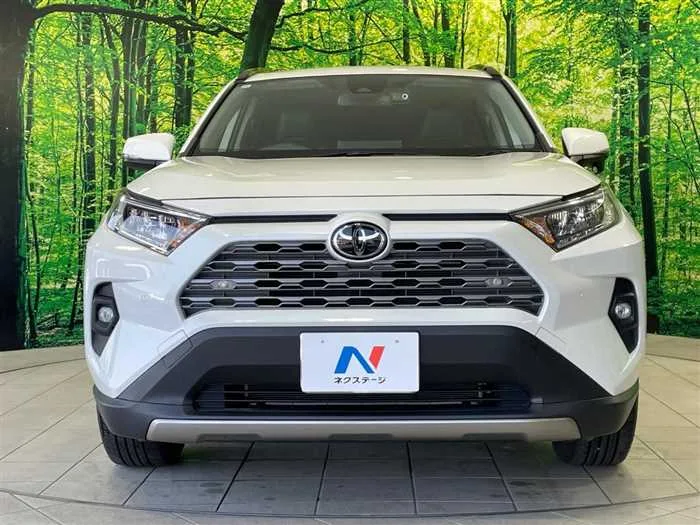 Toyota RAV4 2022 — миниатюра 3