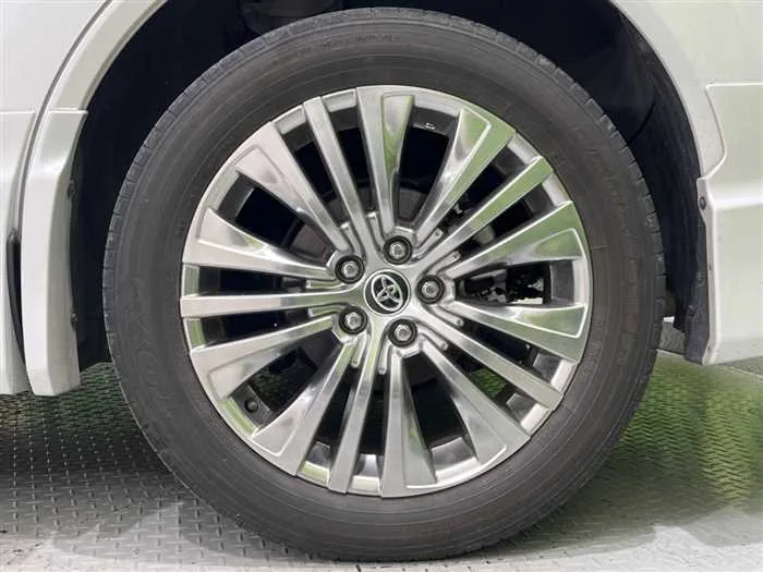 Toyota Harrier 2023 — миниатюра 3