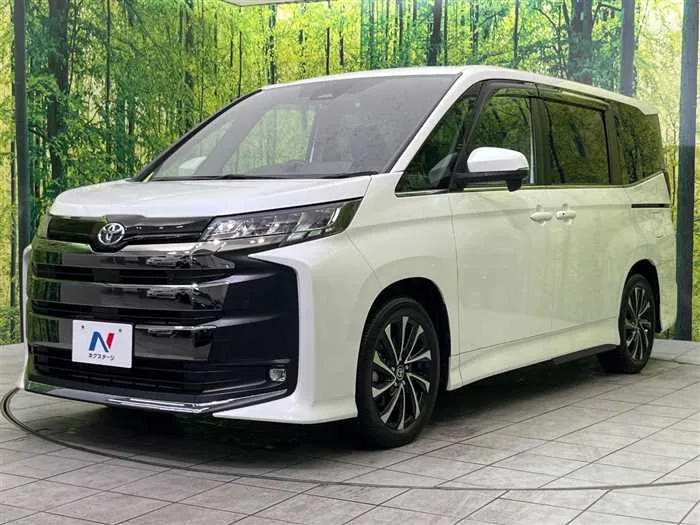Toyota Noah 2022 — миниатюра 5
