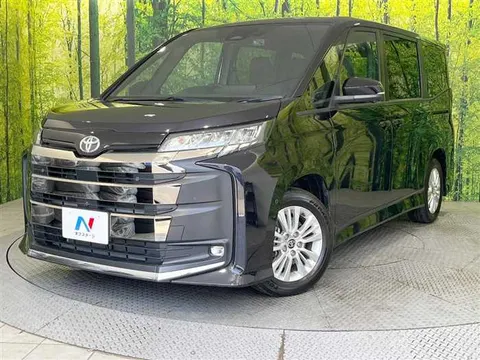 Toyota Noah 2024 купить в Москве