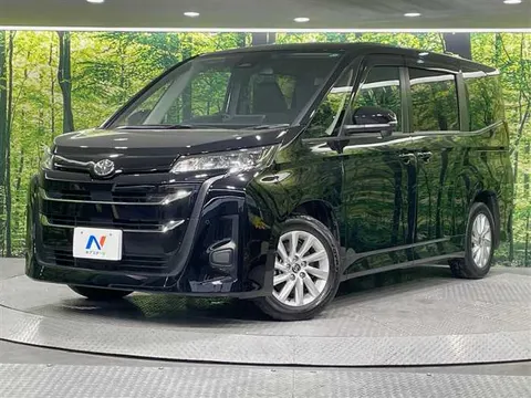 Toyota Noah 2025 купить в Москве