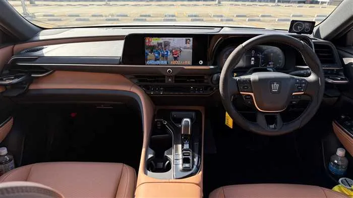 Toyota Crown Z 2025 — миниатюра 5