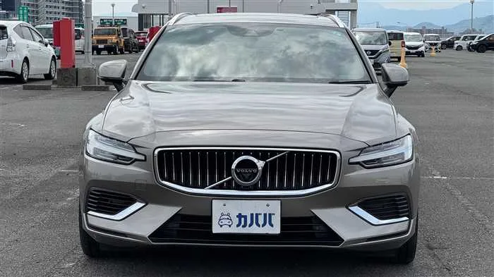 Volvo V60 T6 AWD 2022 — миниатюра 2