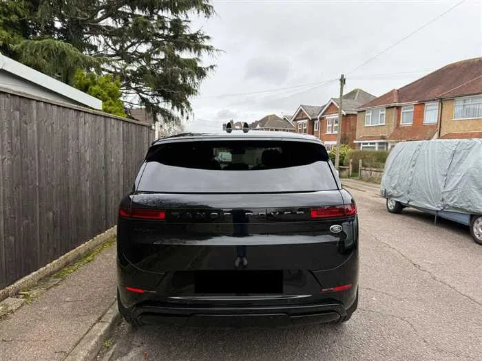 Land Rover Range Rover Sport AUTOMATIC DIESEL 2023 — миниатюра 3