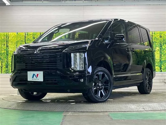 Mitsubishi Delica D5 2025 — фото 1, купить с доставкой в Москву