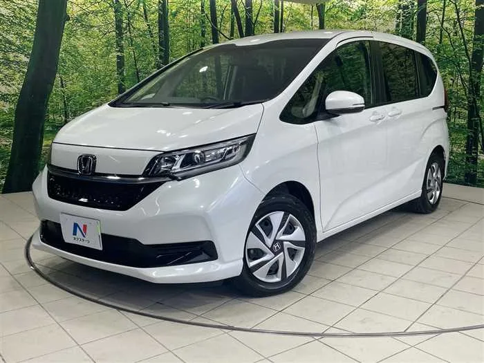 Honda Freed 2024 — фото 1, купить с доставкой в Москву