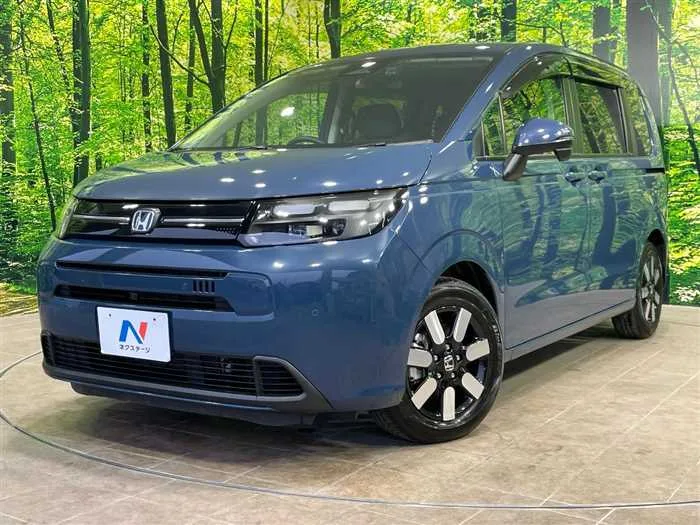 Honda Freed 2025 — фото 1, купить с доставкой в Москву
