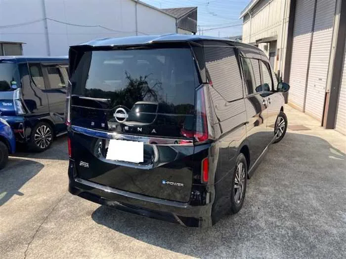 Nissan Serena E HighwayStar 2024 — миниатюра 2
