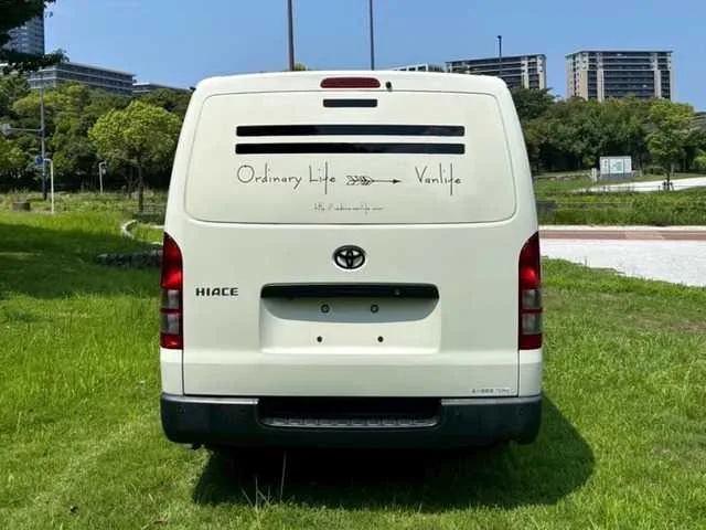 Toyota Hiace Van 2023 — миниатюра 2