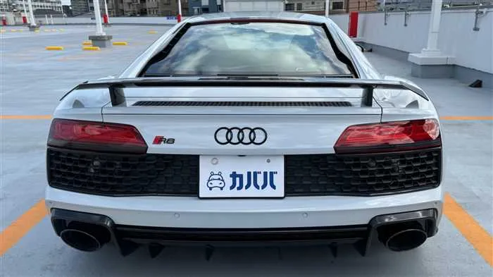 Audi R8 V10 5.2FSIS 2022 — миниатюра 2