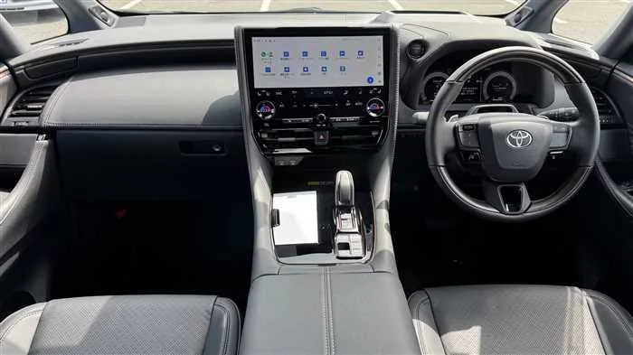Toyota Vellfire Z 4WD 2025 — миниатюра 5