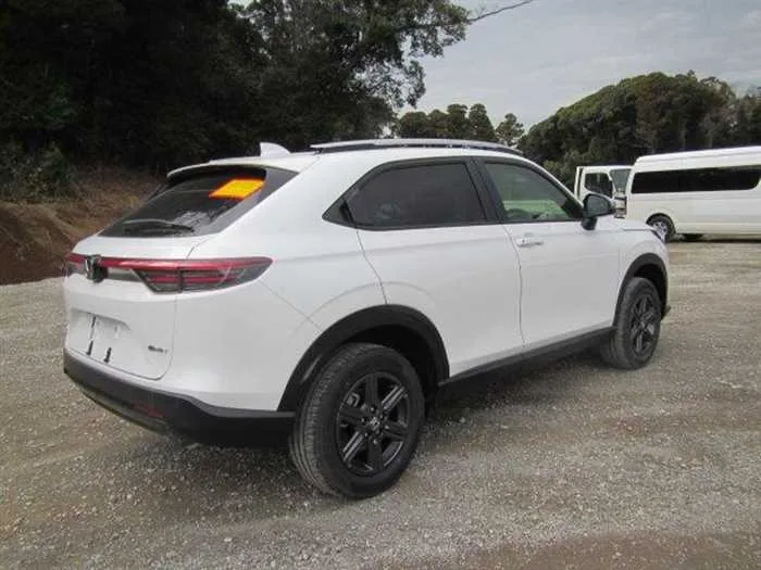 Honda VEZEL e:HEV X HuntPackage 2026 — миниатюра 3