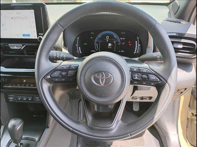 Toyota Yaris Cross 2024 — миниатюра 4
