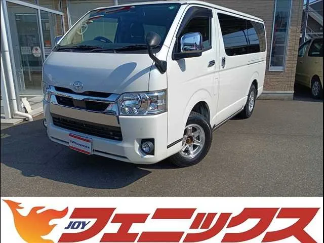 Toyota Hiace Van 2022 — фото 1, купить с доставкой в Москву