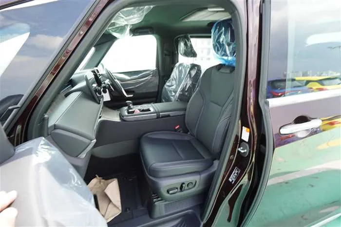 Lexus Other BRAND NEW LEXUS LM350h LUXURY 2025 — миниатюра 4
