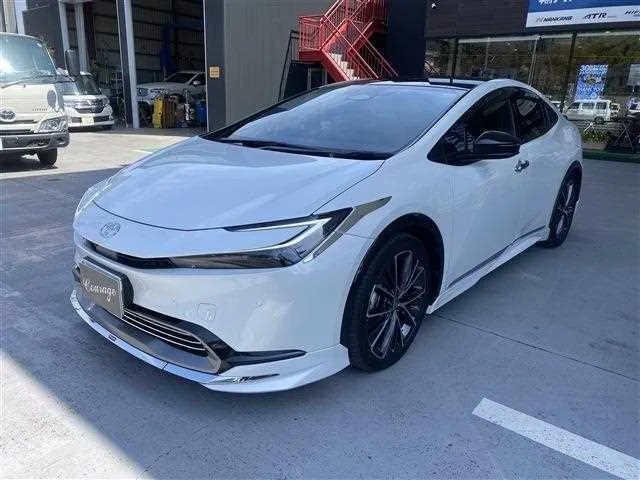 Toyota Prius 2023 — миниатюра 5