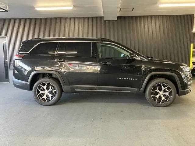 Jeep Commander 2026 — миниатюра 3