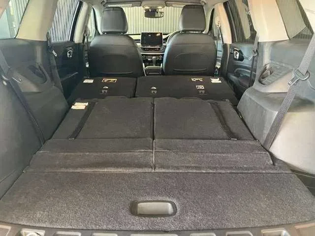 Jeep Commander 2026 — миниатюра 5