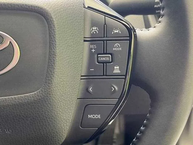 Toyota Prius 2023 — миниатюра 3