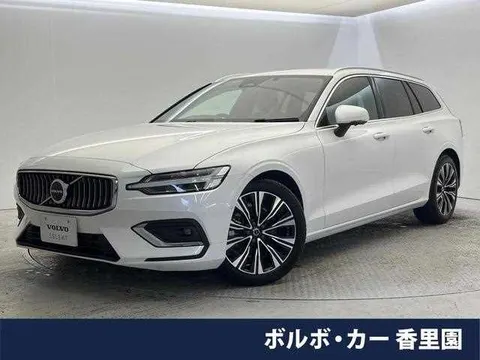 Volvo V60 2024 купить в Москве
