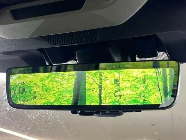 Subaru Forester 2025 — миниатюра 5