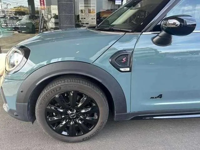BMW MINI 2024 — миниатюра 5
