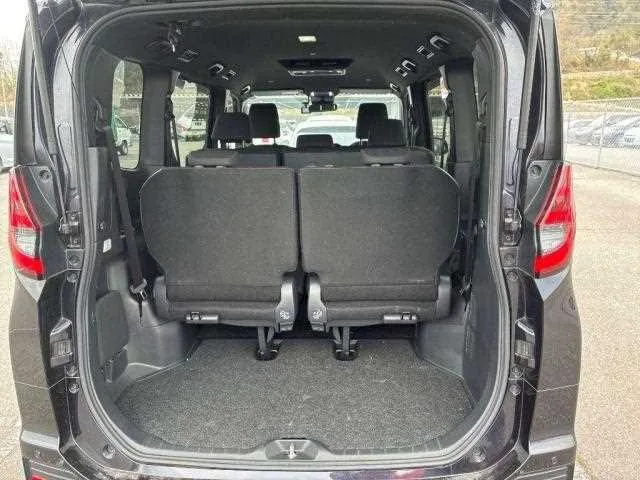 Toyota Noah 2023 — миниатюра 3