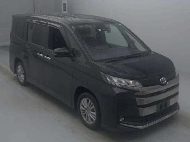 Toyota Noah 2023 — миниатюра 5