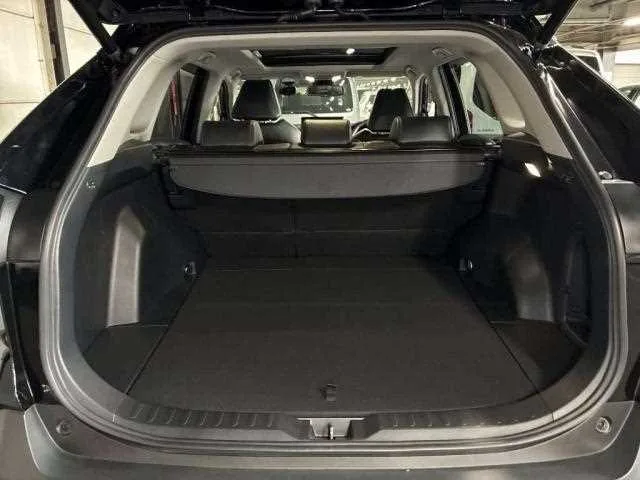 Toyota RAV4 2023 — миниатюра 3