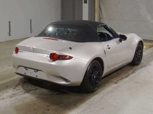 Mazda Roadster 2023 — миниатюра 2