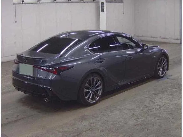 Lexus IS 2022 — миниатюра 5