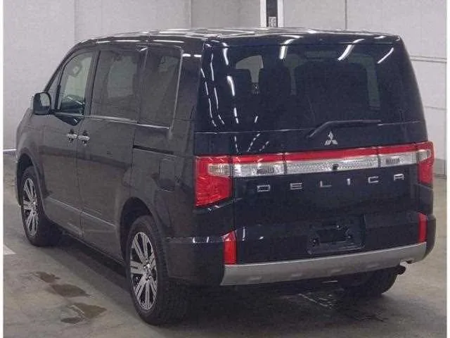 Mitsubishi Delica D5 4WD 2024 — миниатюра 2