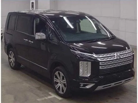 Mitsubishi Delica D:5 2024 buy in Moscow