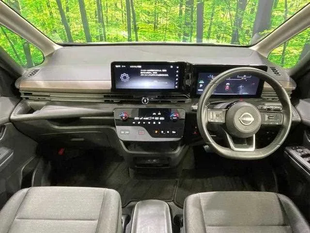 Nissan Serena 2023 — миниатюра 2