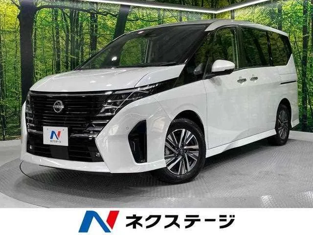 Nissan Serena 2023 — фото 1, купить с доставкой в Москву