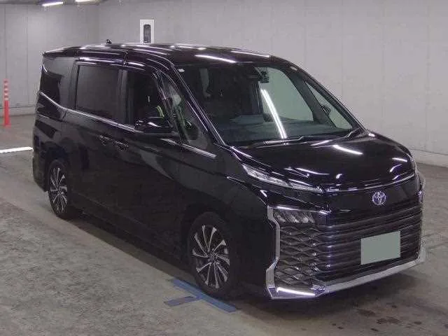 Toyota Voxy 2024 — миниатюра 5