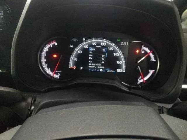 Toyota Voxy 2024 — миниатюра 4